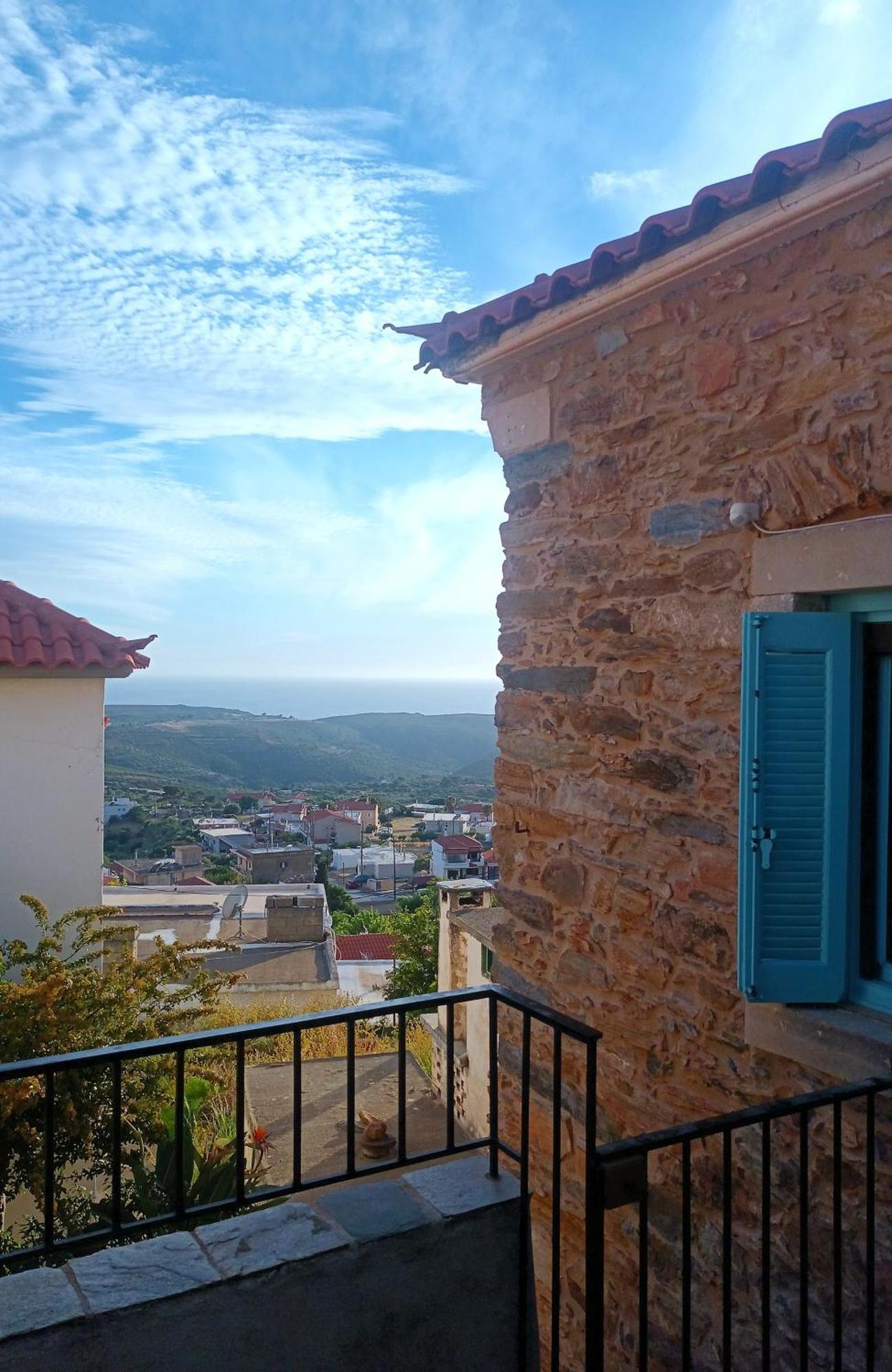 λιθόκτιστη παραδοσιακή οικία * Agios Nikolaos (Peloponnese)